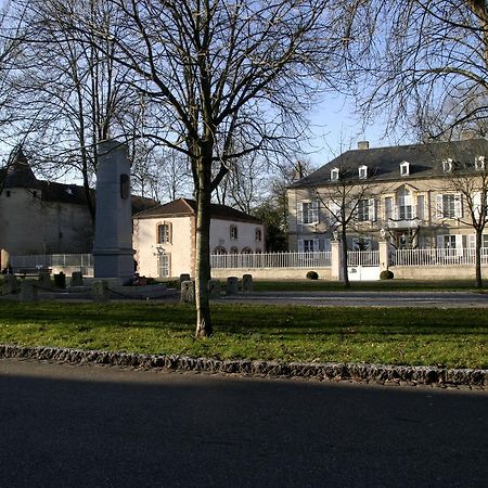 Chateau Mesny Vic-sur-Seille Exterior photo